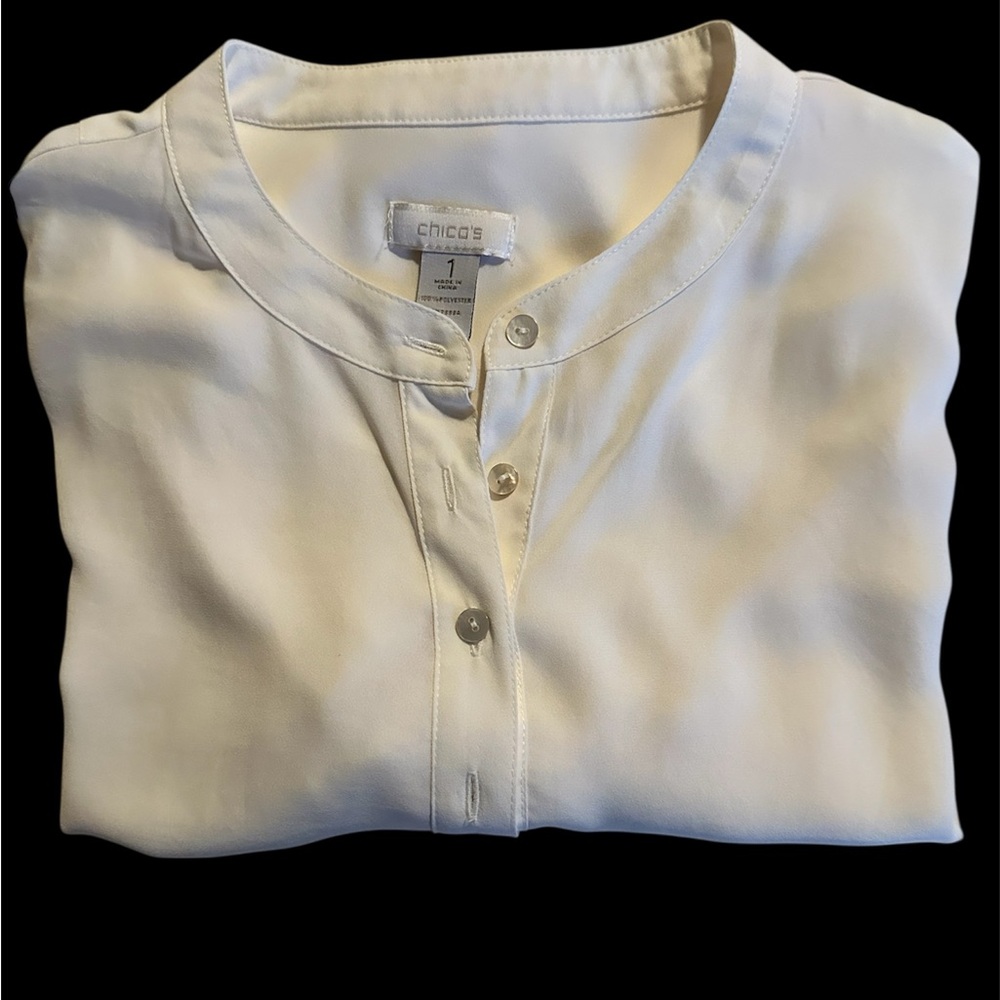 Chicos Cream Short Sleeve blouse